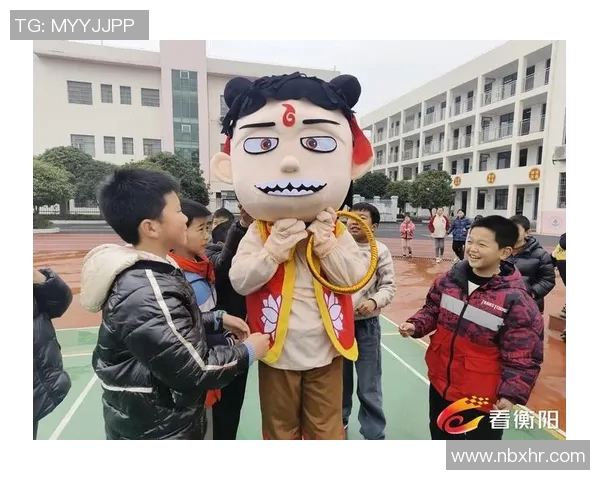 周伟专访：从青涩少年到足球传奇的成长之路回顾