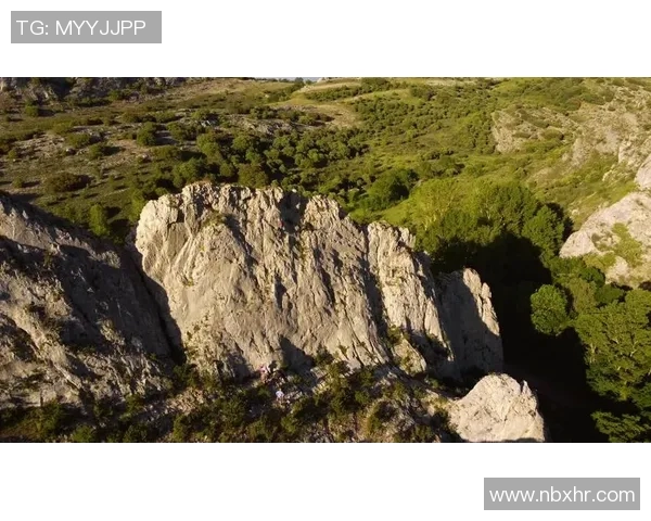 深圳攀岩队在极限运动联赛中以83分稳居积分榜首位